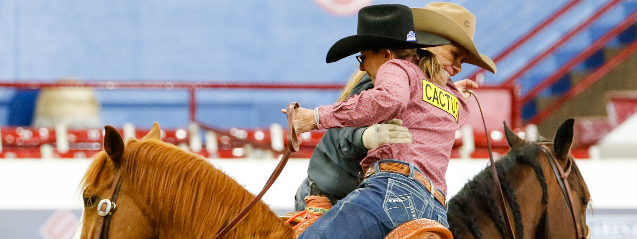 Guy and Stahl bank $52K at Charlie 1 Horse All-Girl Team Roping